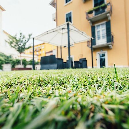 Alpencity Suites Trento Bagian luar foto