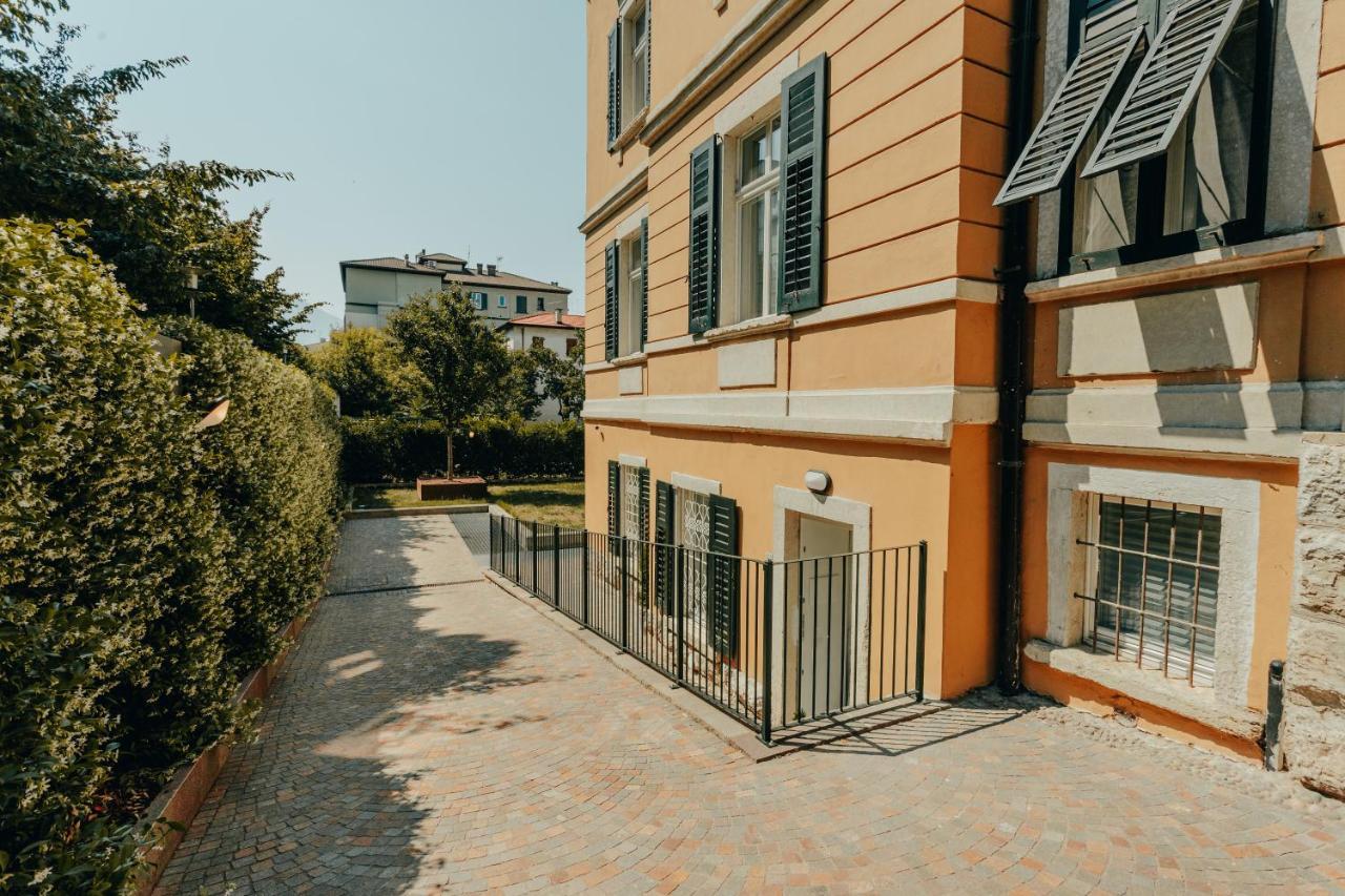 Alpencity Suites Trento Bagian luar foto