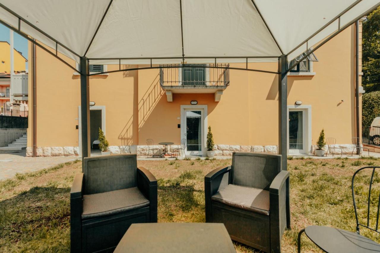 Alpencity Suites Trento Bagian luar foto