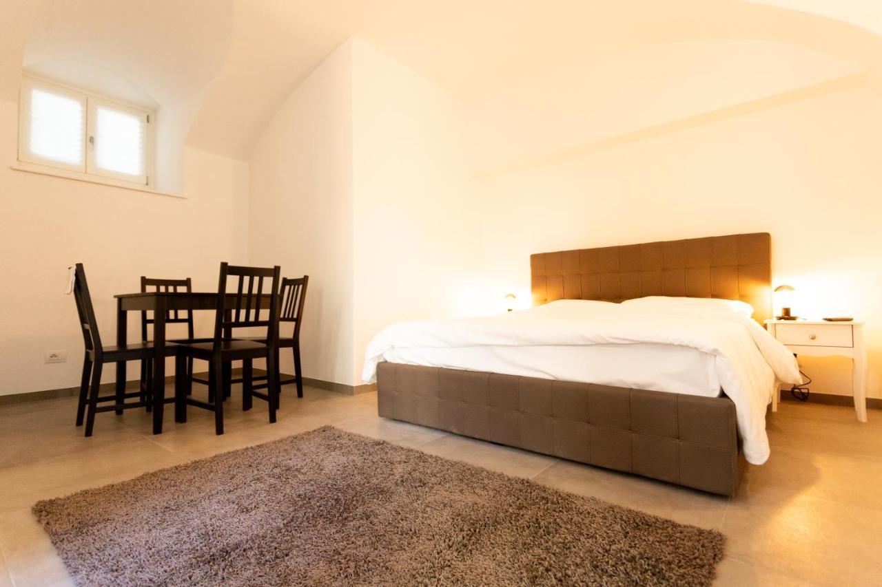 Alpencity Suites Trento Bagian luar foto