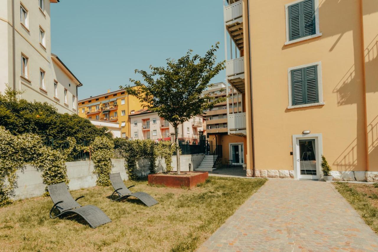 Alpencity Suites Trento Bagian luar foto